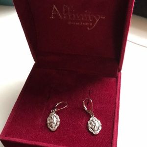 14k Affinity Diamond Earrings